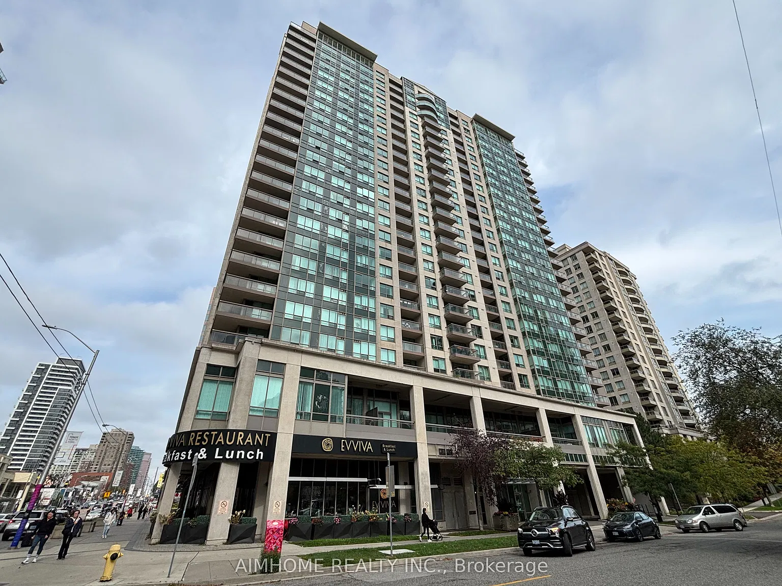 2 bed, $2,550 — Photo 1