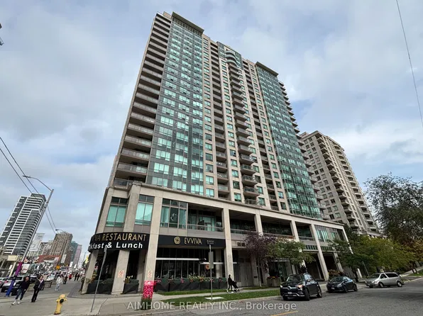 18 Parkview Ave, Toronto, ON