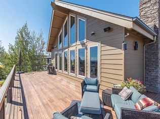 2463 NW 2nd St, Bend, OR 97703