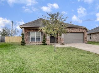 5203 Nautilus Ln, Baytown, TX 77521