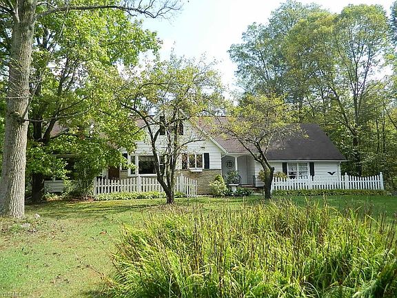 2nd image of 12137 Parker Dr