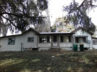 1335 Lakeshore Dr, Mount Dora, FL 32757