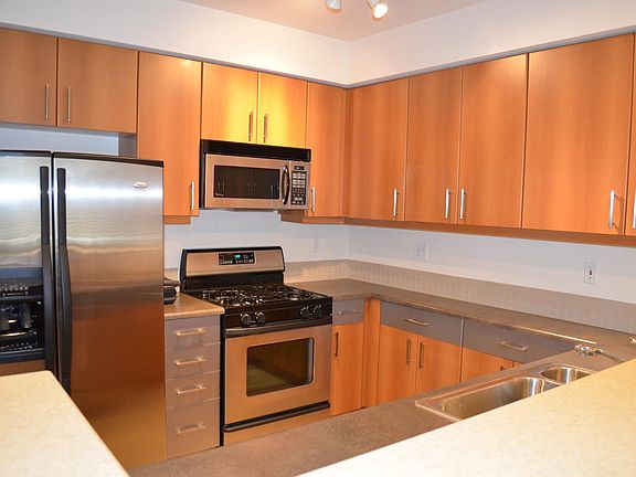 Large Kitchen with ample counter space
