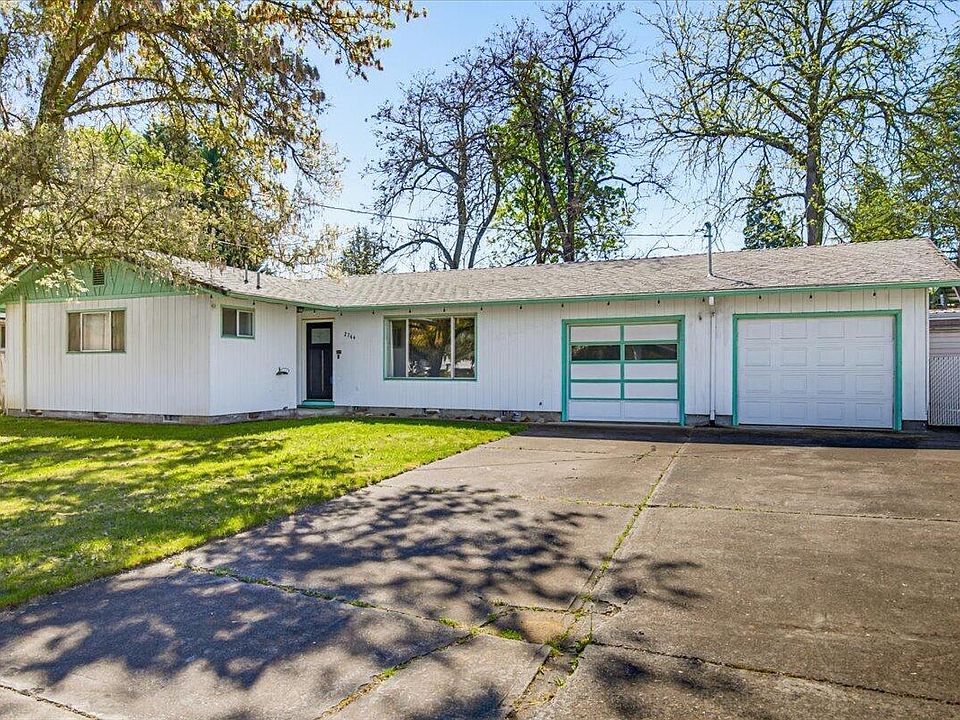 1st image of 2764 Ruth Dr