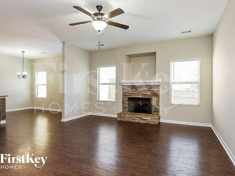 249 Bethany Manor Ct — Photo 3