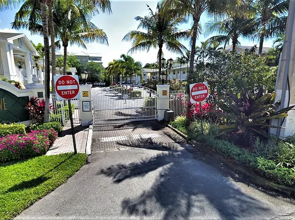 2660 NE 8th Avenue #302, Wilton Manors, FL 33334