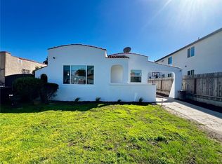 818 E 83rd St, Los Angeles, CA 90001