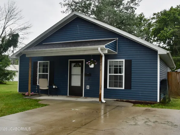 617 S Allen St, Centralia, MO 65240