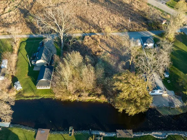 Lt1 SADLER DRIVE #Lt2, Wind Lake, WI 53185