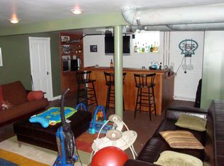 2660 Hampshire Rd, Cleveland Heights, OH 44106