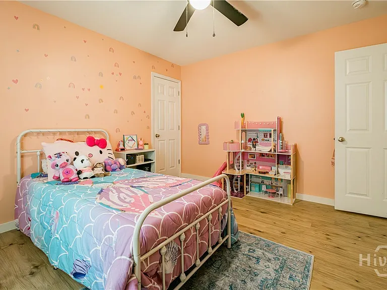 17 Raintree Way — Photo 32