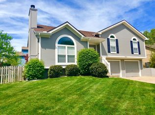 8614 N Carson Ave, Kansas City, MO 64153
