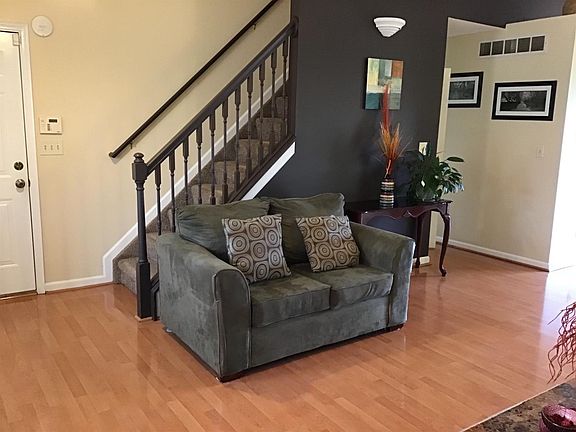 4th image of 6814 Beagle Dr