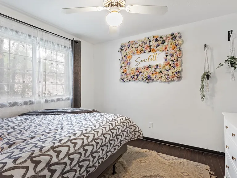 2902 Arroyo Ct S — Photo 9