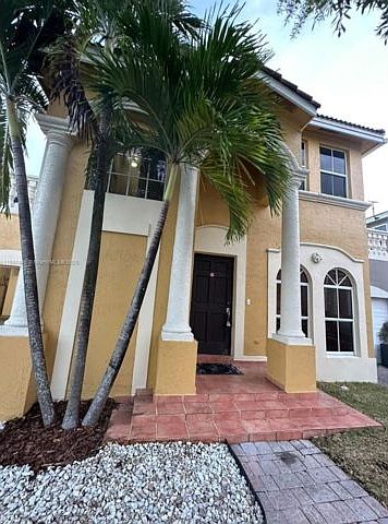 1st image of 10812 NW 51st Ln