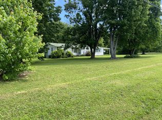 25 McCrory Rd, Saint Joseph, TN 38481