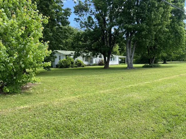 25 McCrory Rd, Saint Joseph, TN 38481