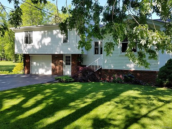 2nd image of 2942 Marshall Rd