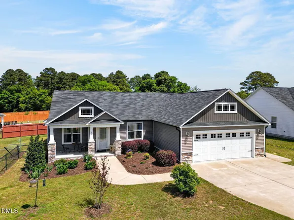 21 Delta Pl, Smithfield, NC 27577