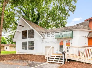178 Waynesville Plz, Waynesville, NC 28786