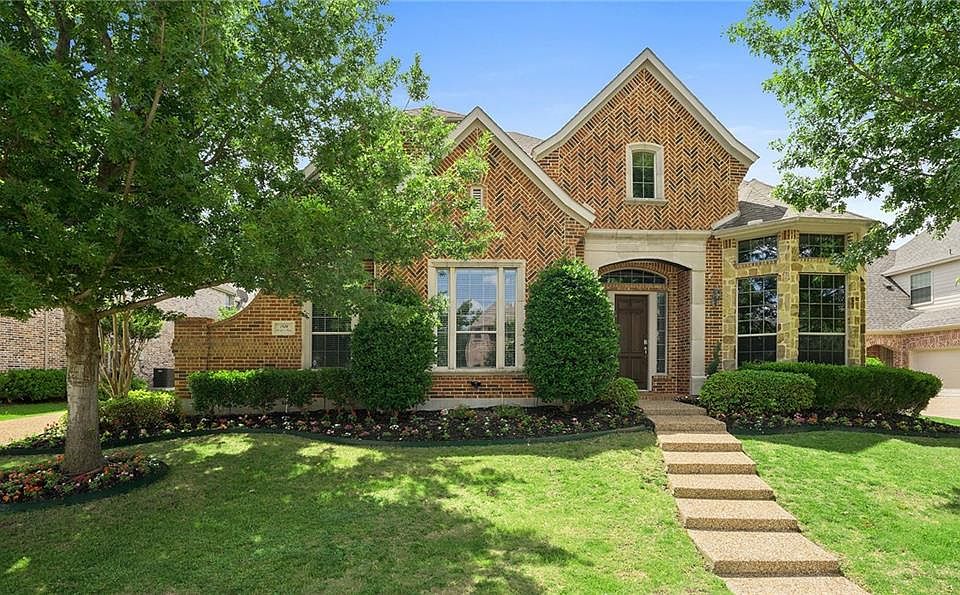 1st image of 1504 Stratford Pl