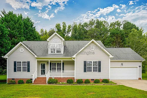 1008 Knighthood Ln Photo 1