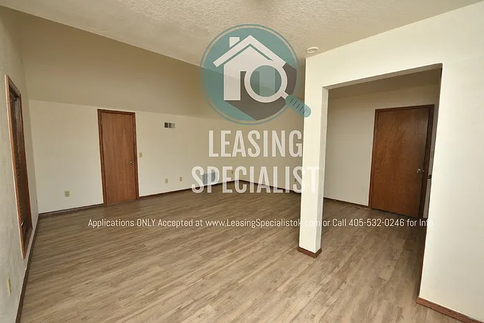 611 S Ponca Ave — Photo 38