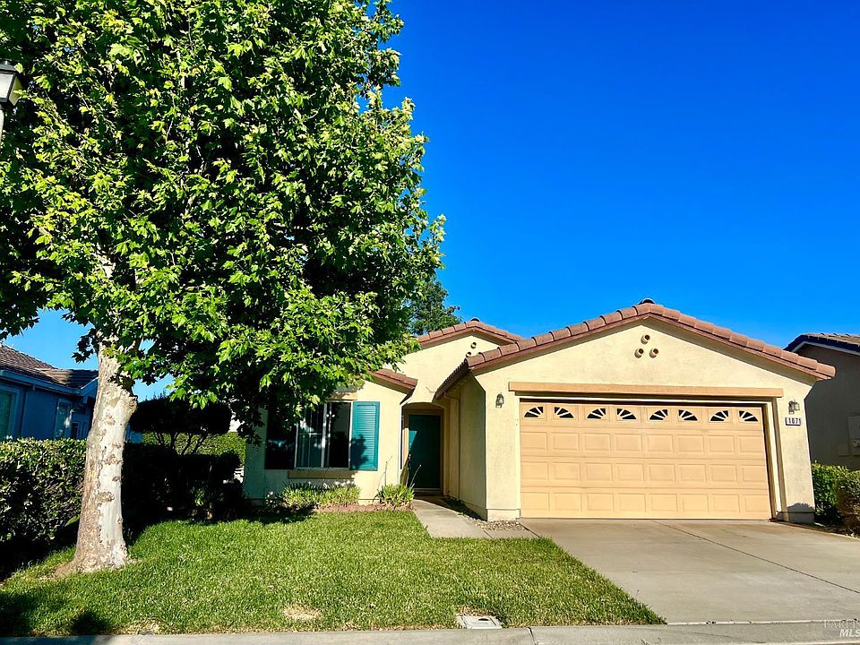 1st image of 1071 waterwood Drive