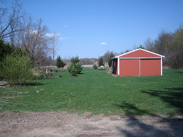 Large Yard with garden area and firepit