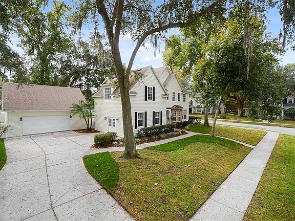 3rd image of 451 Spanish Wells Ct