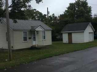 1220 N Johnston Ave, Springfield, MO 65802