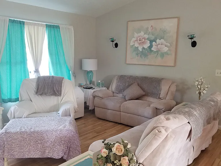 Delta Dr — Photo 1
