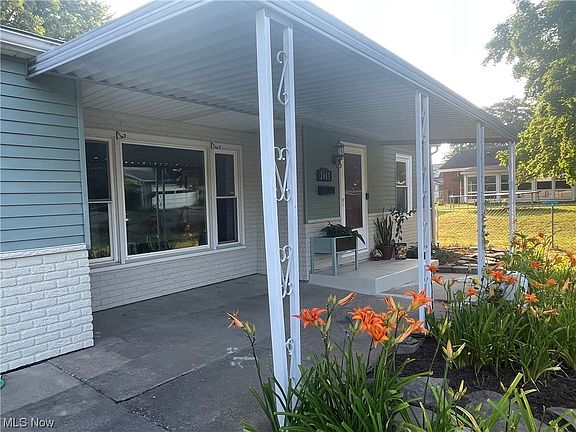 3rd image of 2613 27th St