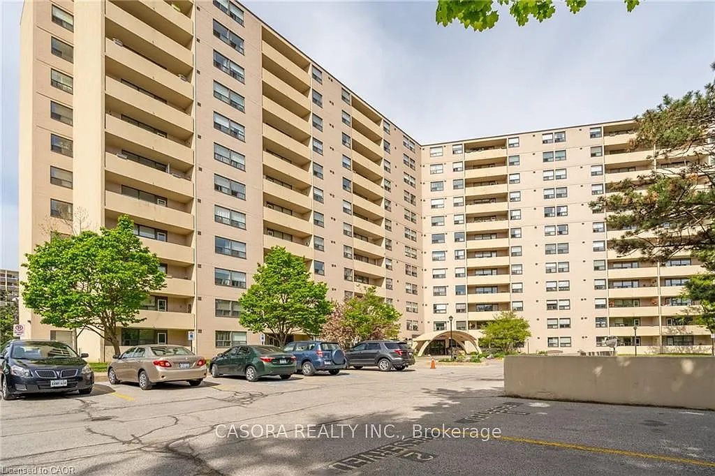 3 bed, $3,350 — Photo 1