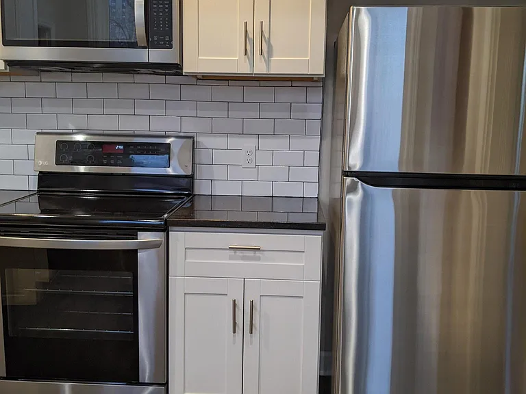 903 Scott St #2 — Photo 3