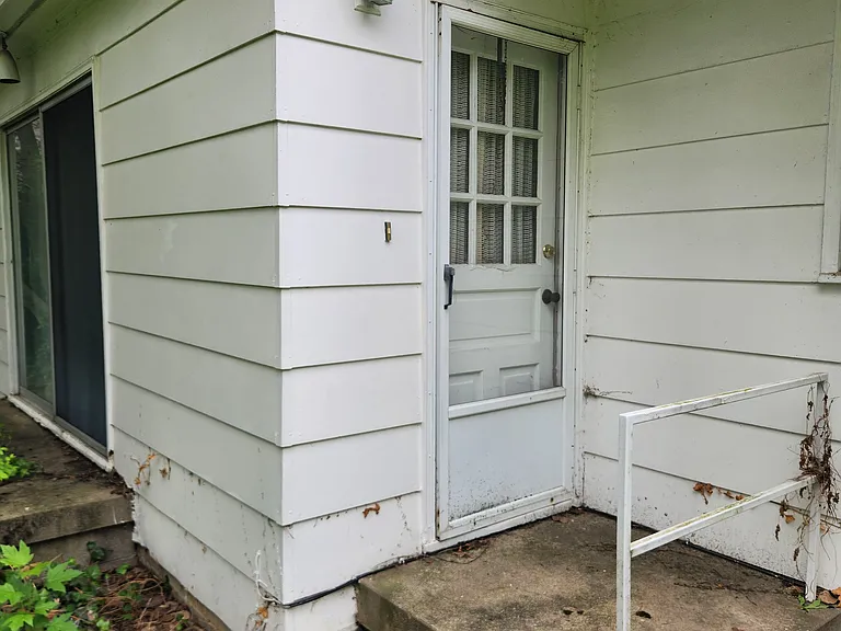 2230 Carberry Dr — Photo 32