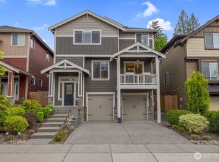 20704 2nd Ave W, Lynnwood, WA 98036