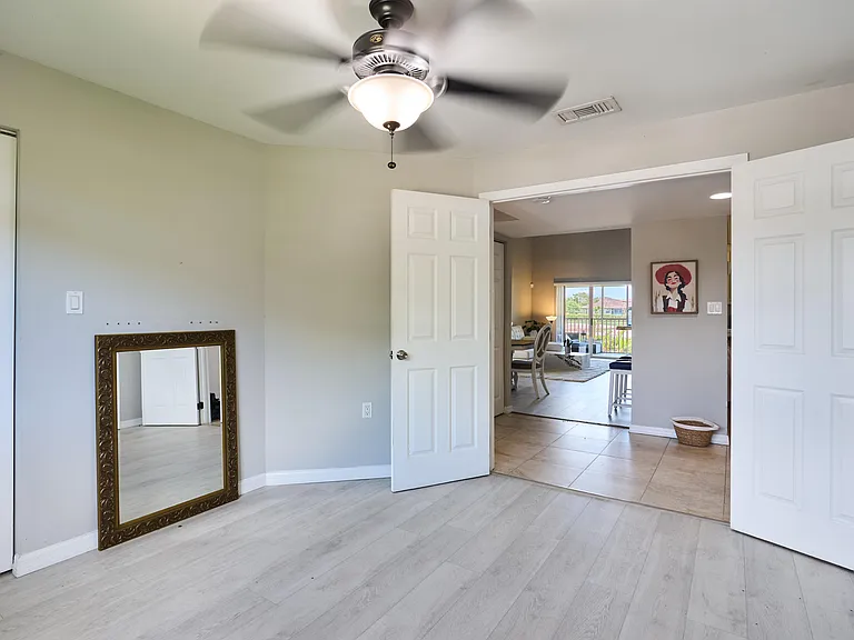 13201 Glenmoor Dr — Photo 12