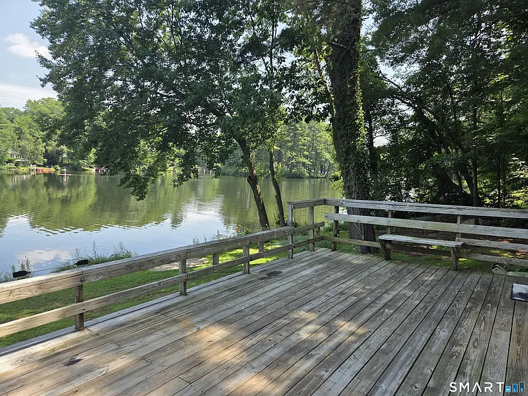50 Beach Dr — Photo 21