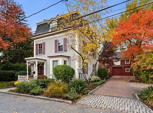 21 Avon Pl, Arlington, MA 02474