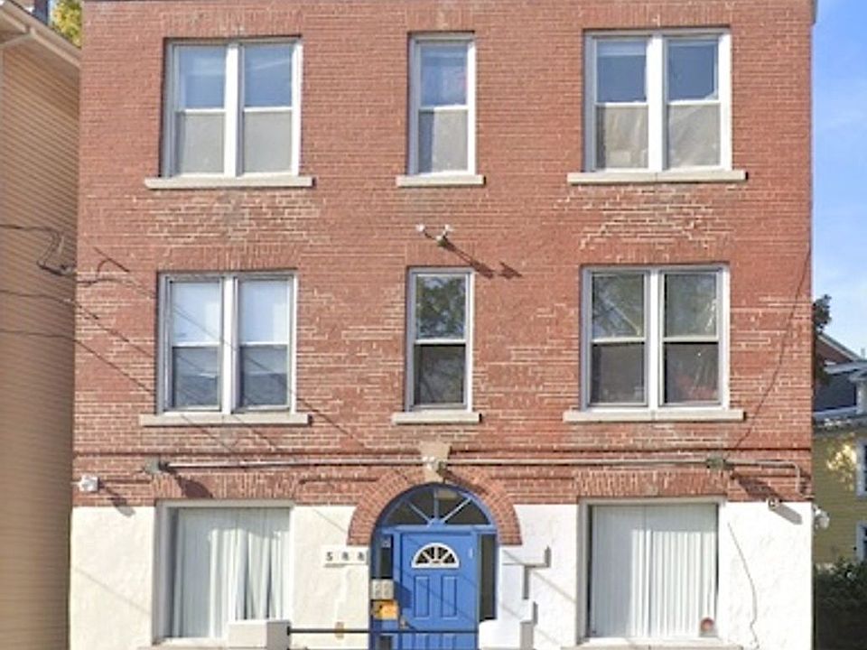 1st image of 588 East St APT 3L