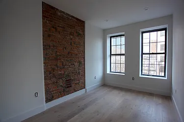 Rented by Metropolitan Property Group