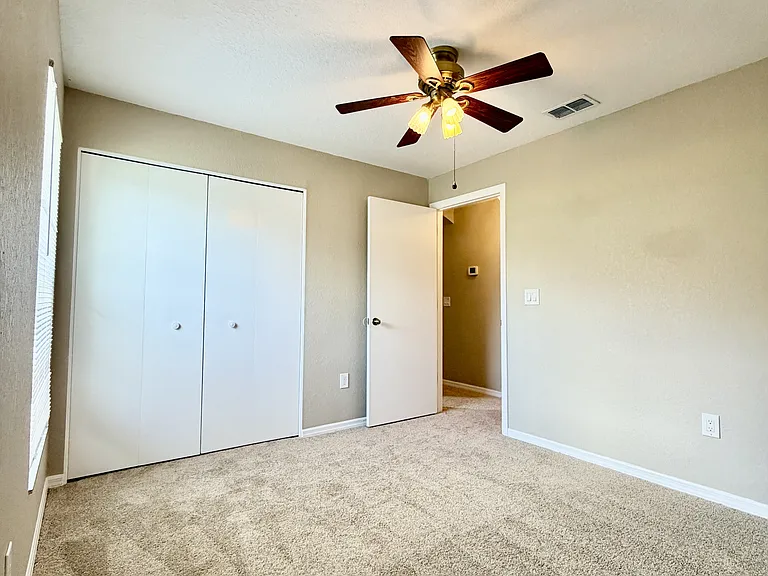 3415 Silver Meadow Way — Photo 24