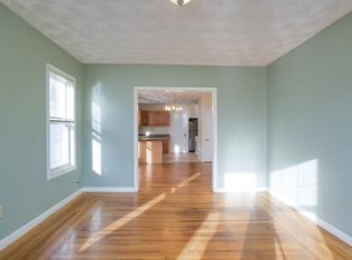 30 Radcliffe Ave #2, Providence, RI 02908