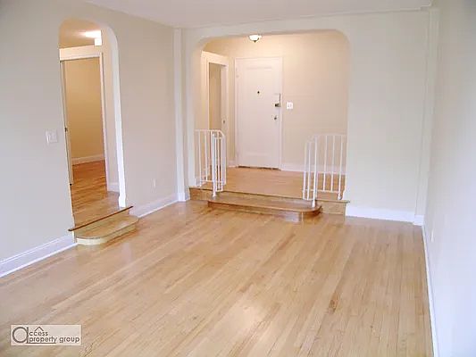 2nd image of 45 Park Ter W APT 5C