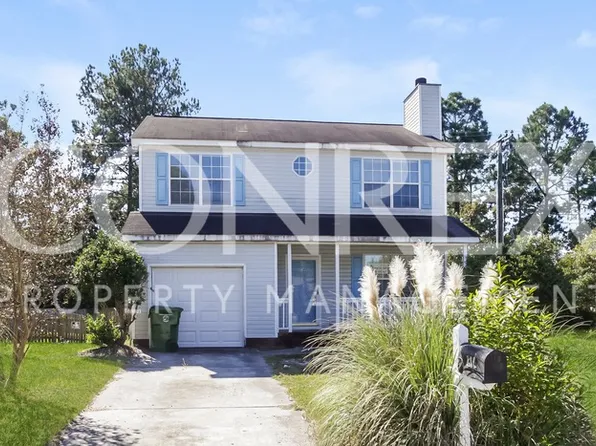 214 Woodlands Village Dr, Columbia, SC 29229