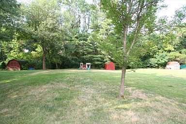 2nd image of 14 Deerhill Ln