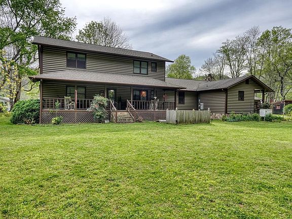 2nd image of 1908 Riverside Dr