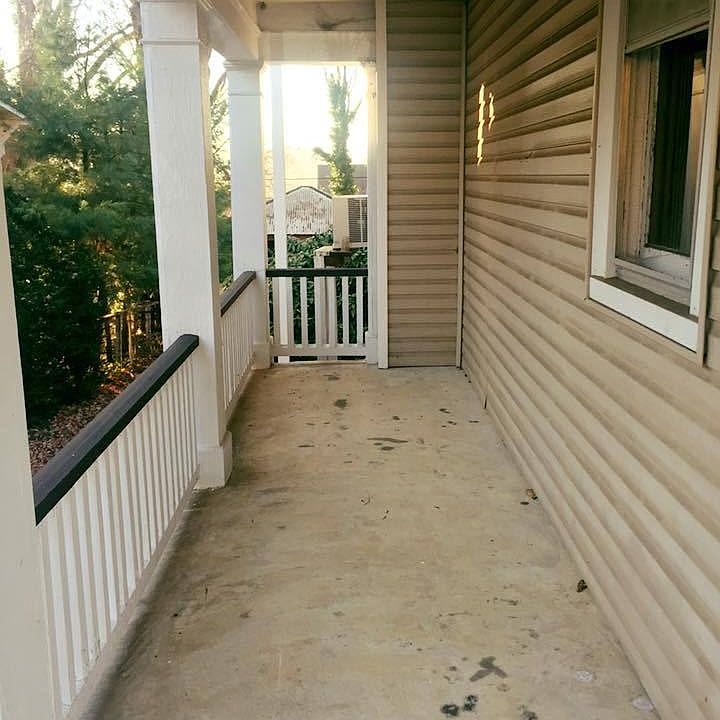 1st image of 415 Yeardley Ave