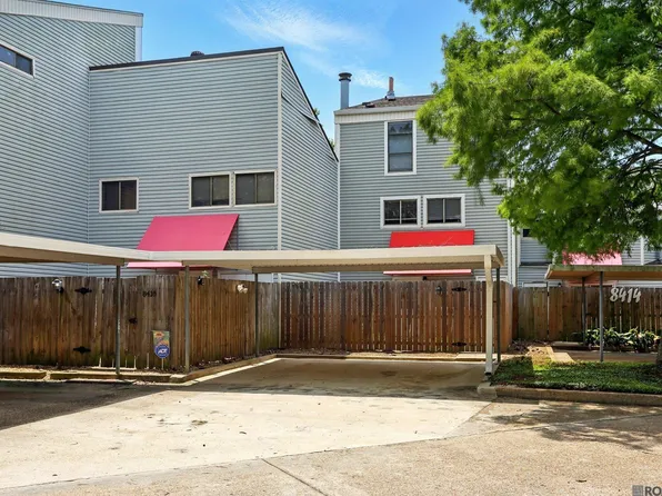 8416 E Cypress Point Ct, Baton Rouge, LA 70809